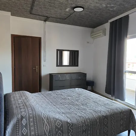 Sun Rays Appartement Tirana