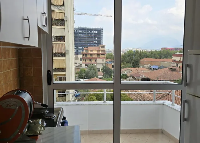 Sun Rays 公寓 地拉那